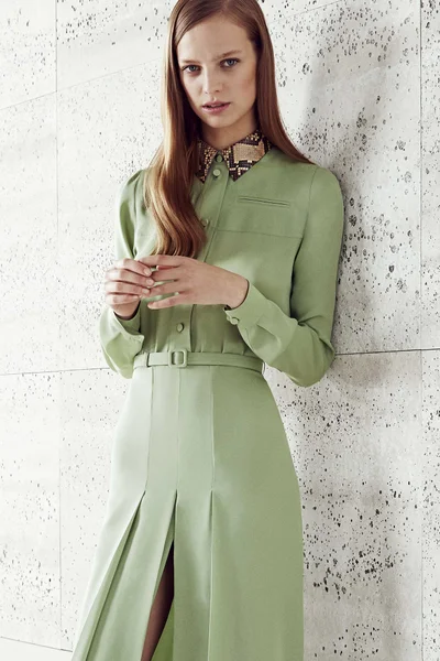 Look 16